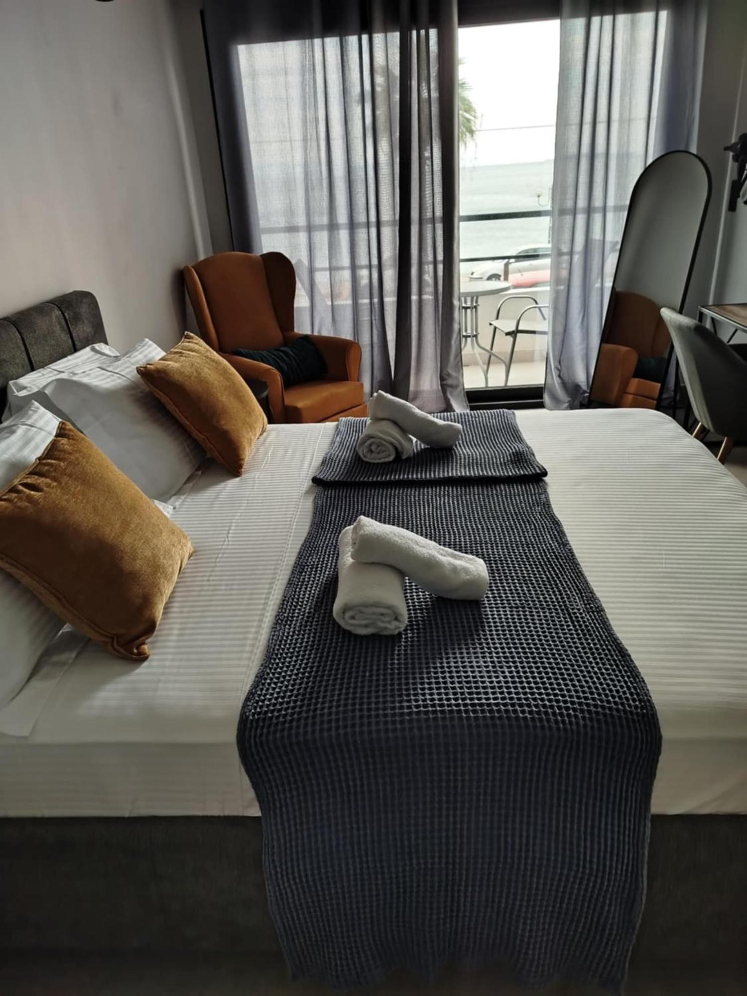 Hotel Andreas Ypsos Eksteriør bilde