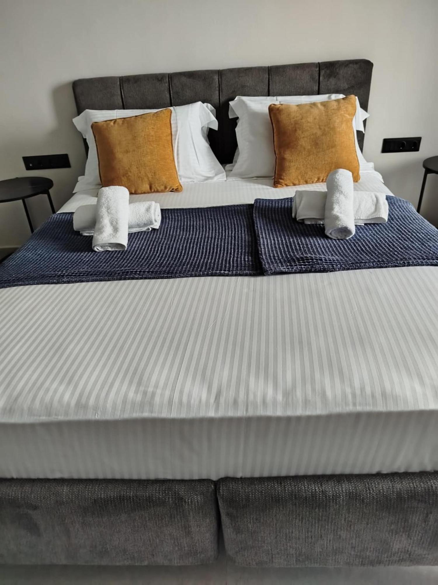 Hotel Andreas Ypsos Eksteriør bilde
